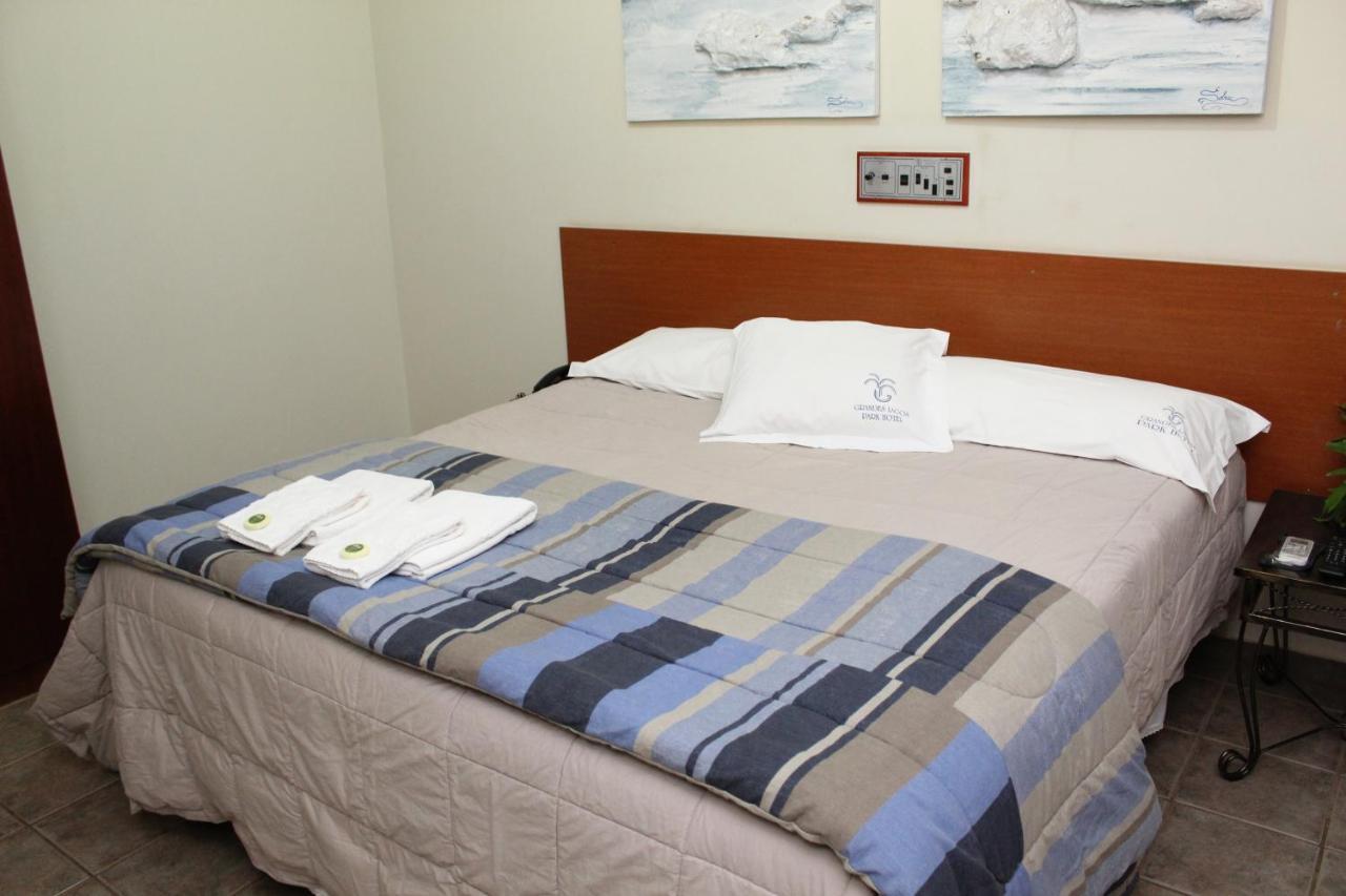 Grandes Lagos Park Hotel Jales Exterior foto
