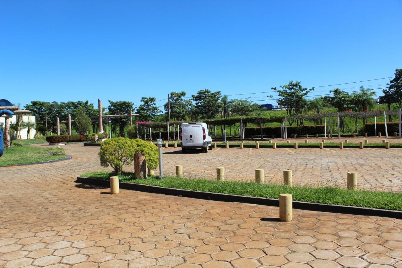 Grandes Lagos Park Hotel Jales Exterior foto